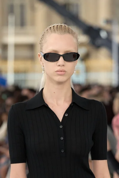 Look 103